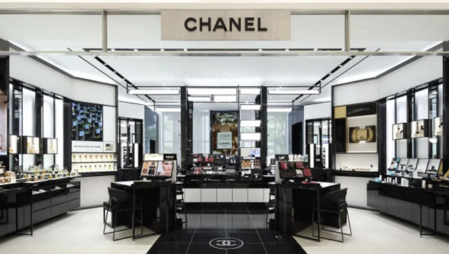 What Does the Saks-Neiman’s $2.65 Billion Deal Mean for the Beauty Business?